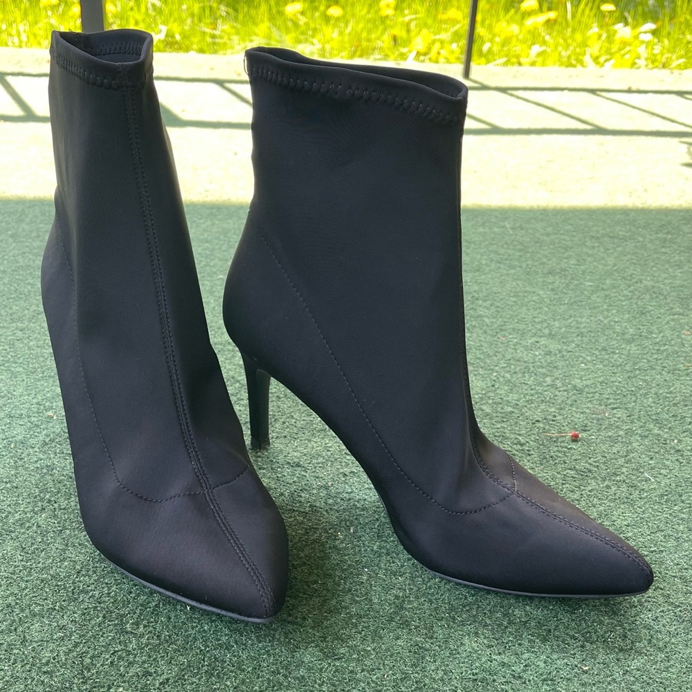 MOSSIMO SUPPLY CO SIZE 9 1/2 Elegant Black Women's Ankle Boots